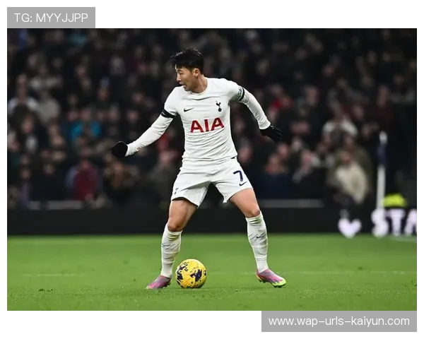 热刺孙兴慜精准挑球过人后推射入网干净利落——速度与技术的极致呈现